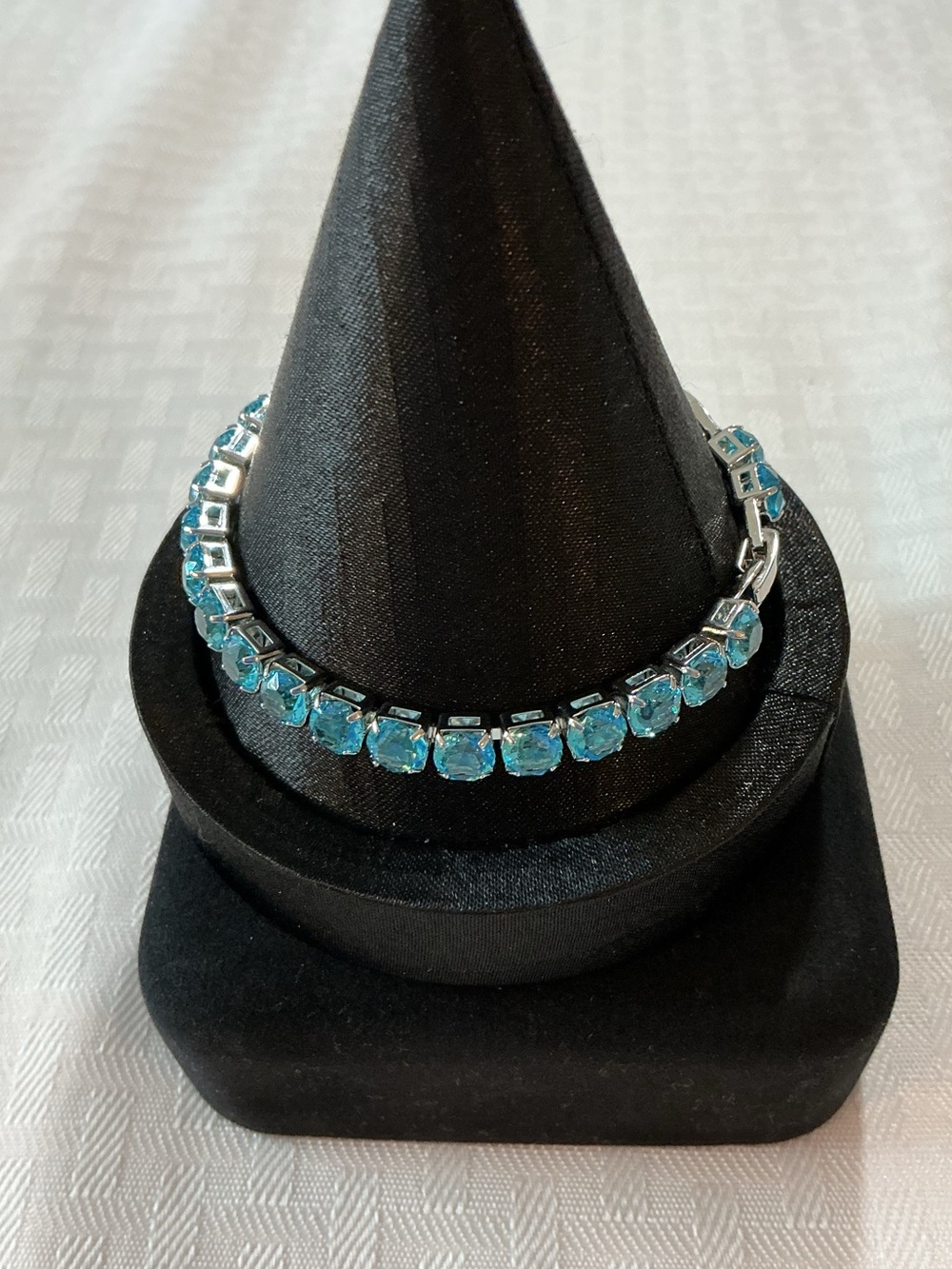 Blue Crystal Tennis Bracelet - Women Jewelry Bracelet - Picture 2 of 6